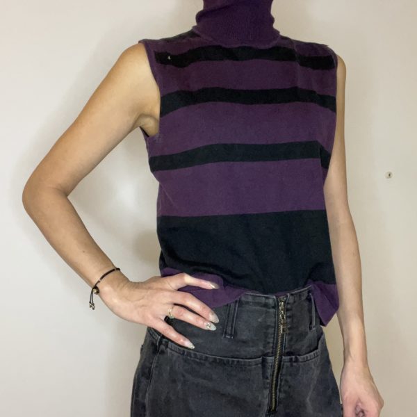 Col roulé violet rayé sans manche – Image 2